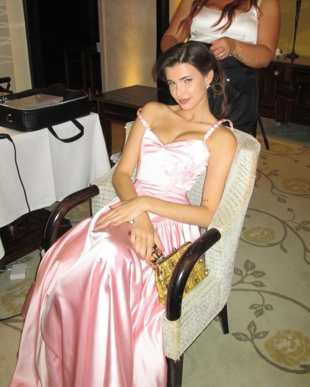 Luxury Pink Satin Spaghetti Strap Embroidery Evening Dress SF450