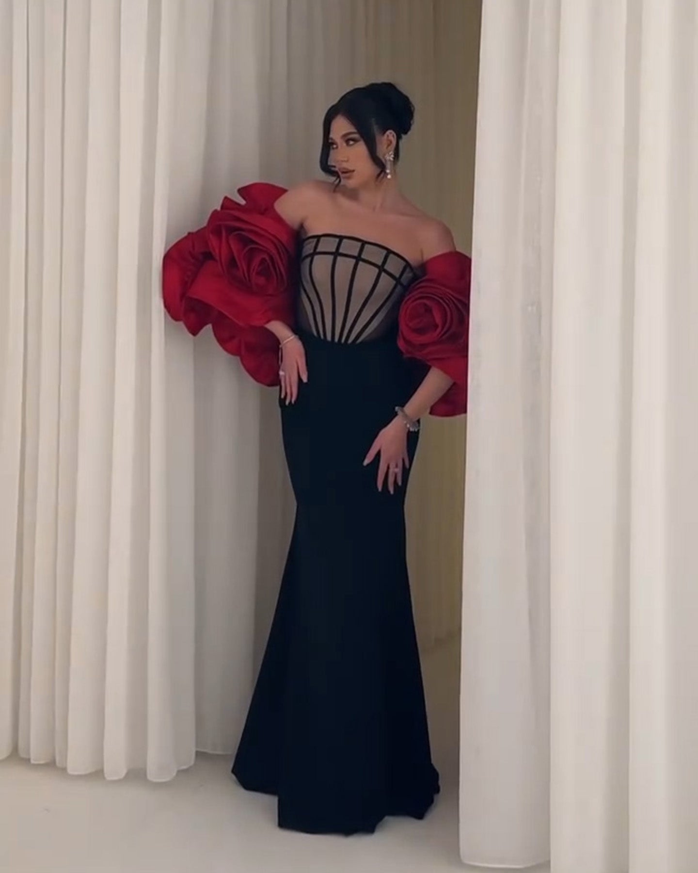 Luxury Burgundy Strapless 3D Floral Evening Dress SF185
