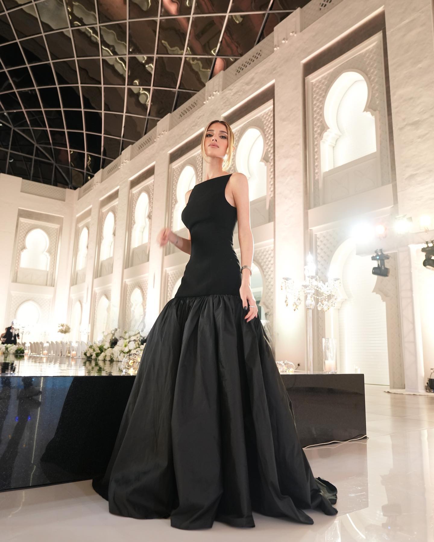 Elegant Black Mermaid Satin Evening Dress SF310