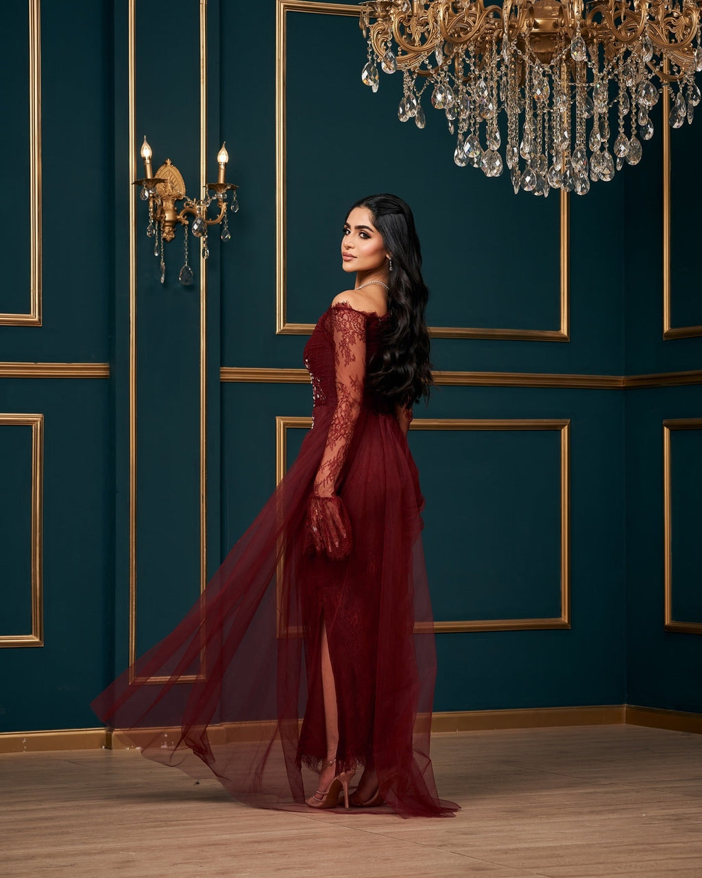 Luxury Beaded Burgundy Strapless Pleats Evening Dress SF456