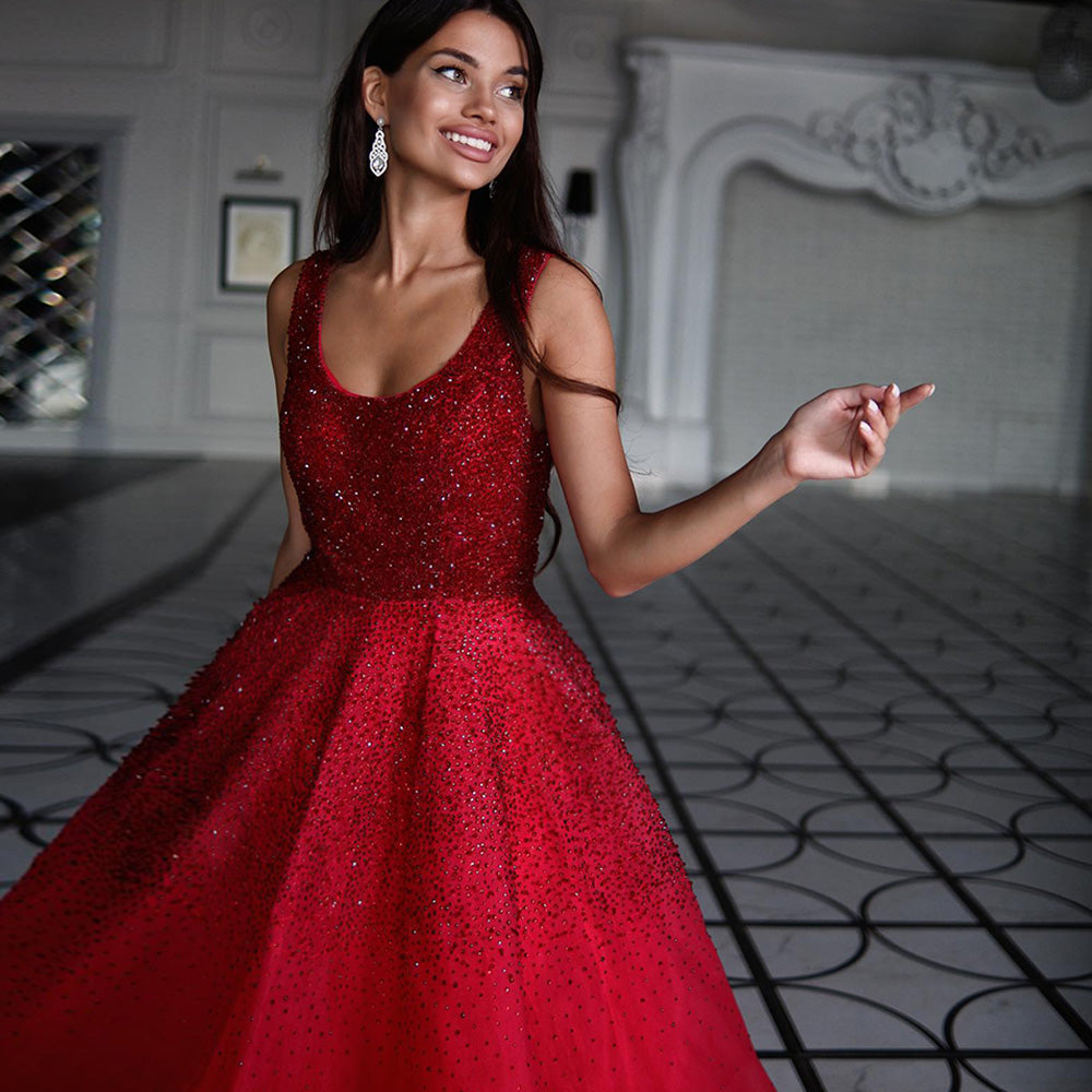 Sparkly Crystal Burgundy A-Line Scoop Neck Evening Dresses SS208