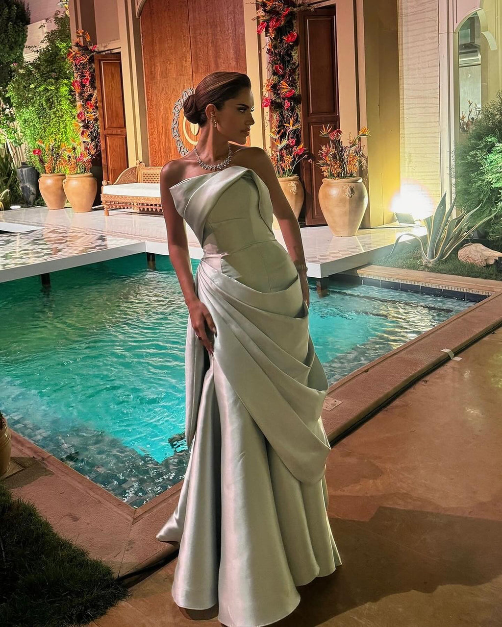 Elegant Silver Gray Strapless Pleated Evening Dress SF231