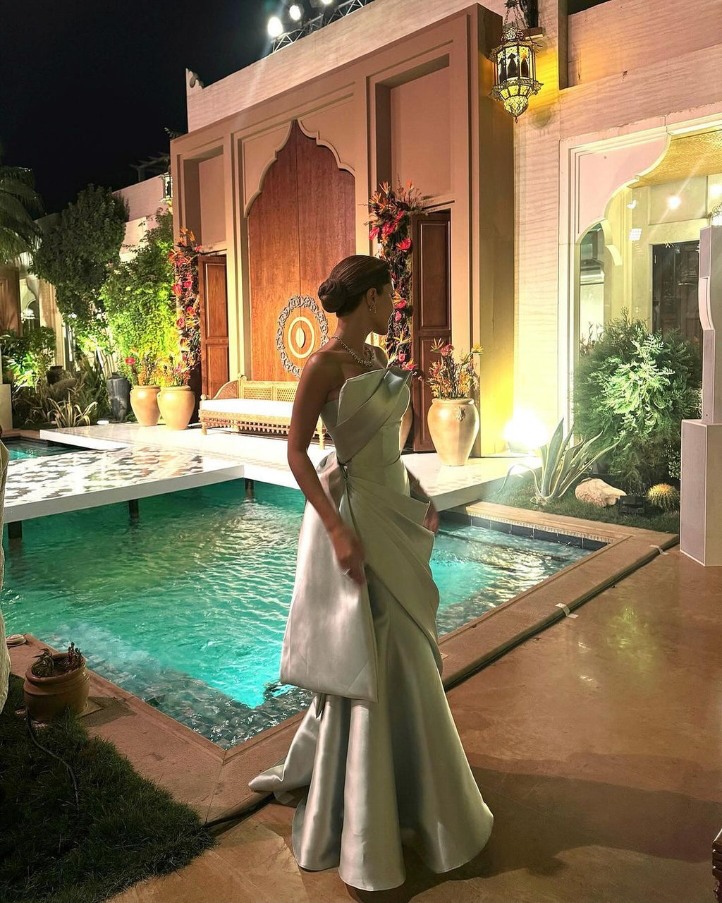 Elegant Silver Gray Strapless Pleated Evening Dress SF231