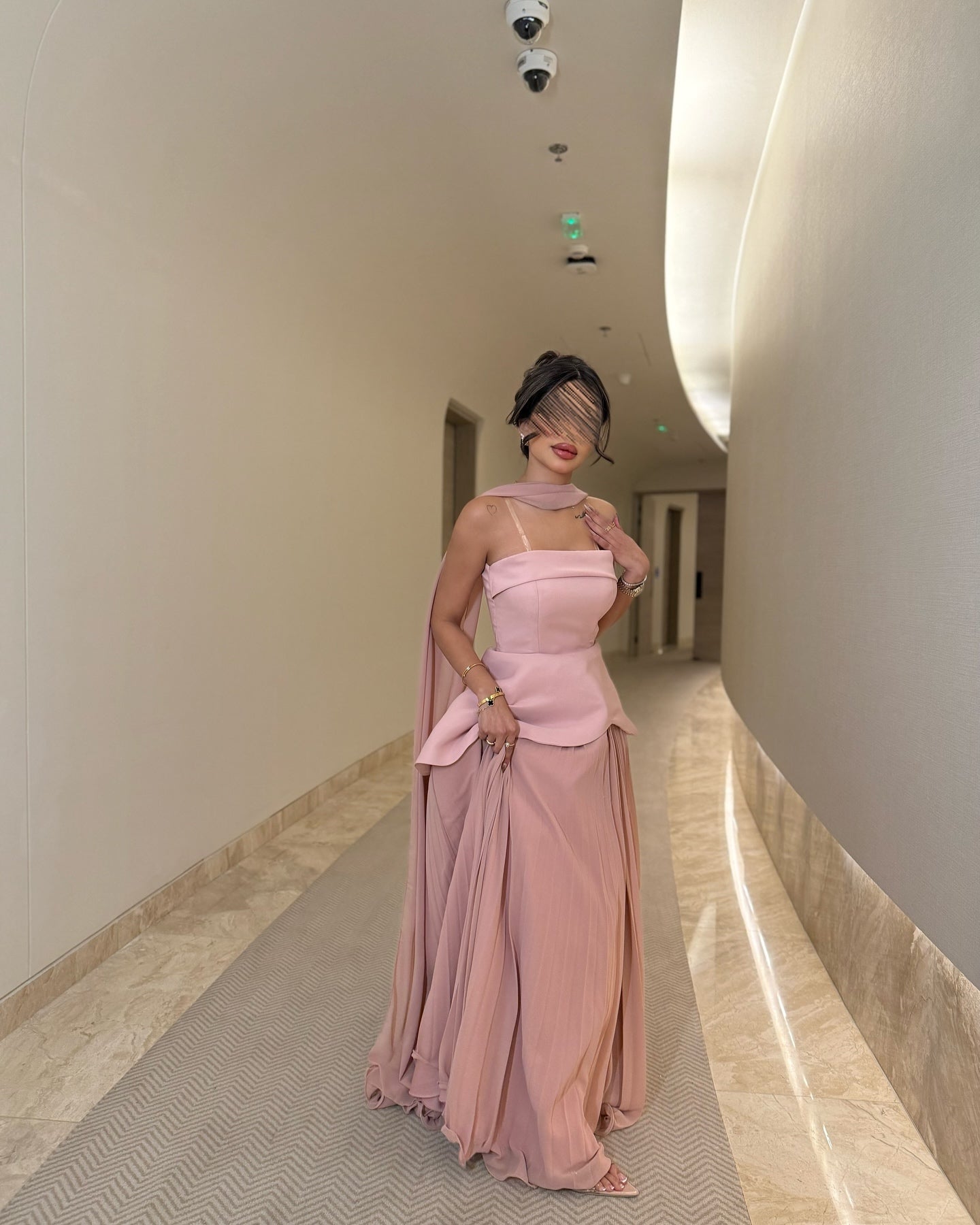 Elegant Pink Strapless Evening Dress with Scarf SF566